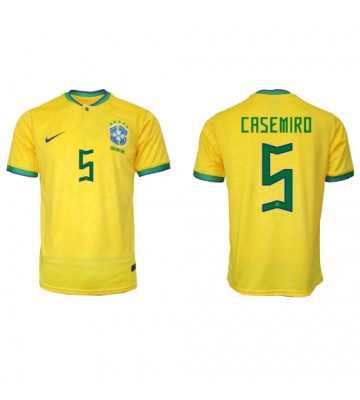 Brasilien Casemiro #5 Hemmatröja VM 2022 Kortärmad